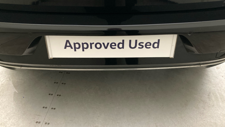 Volkswagen Golf 1.0 TSI 110 SE [Nav] 5dr DSG Petrol Hatchback